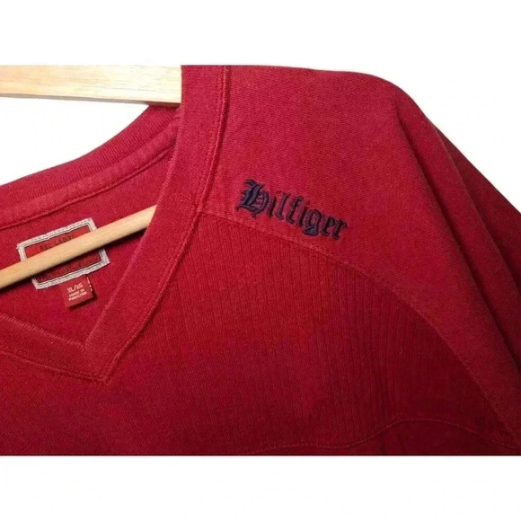 Vintage Tommy Hilfiger Denim Mens XL Red V-neck Shirt Short Sleeve Tee - Picture 3 of 11